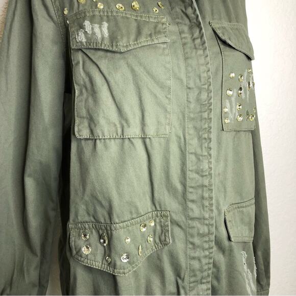 Jean Pascale army green distressed studded snap front shacket size 40 or US 10 - Picture 5 of 16